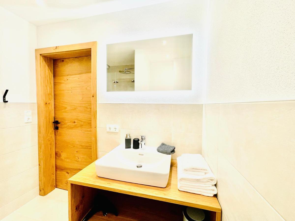 Royal Swan Appartement, Tirol Fügen Екстериор снимка