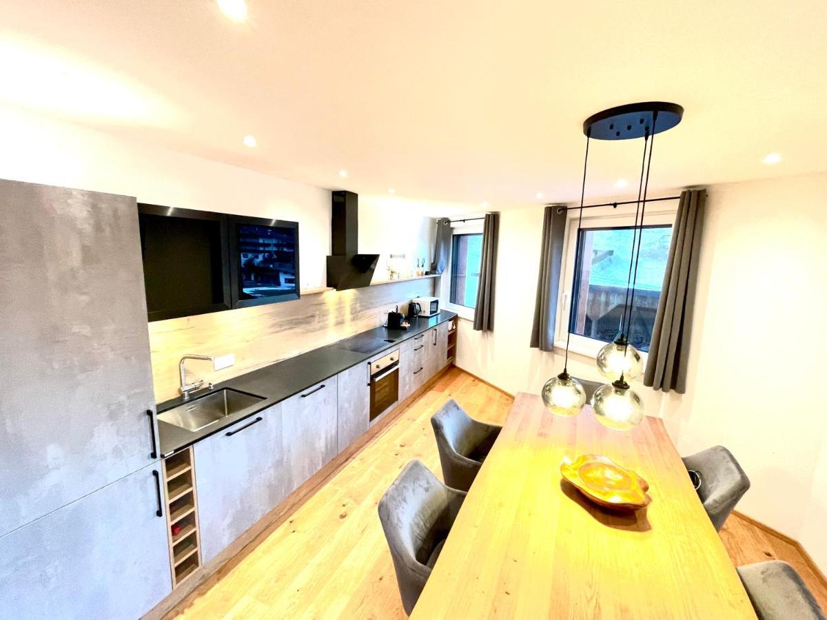 Royal Swan Appartement, Tirol Fügen Екстериор снимка